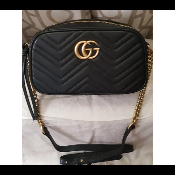 Designer Handbag - Picture 2 of 6